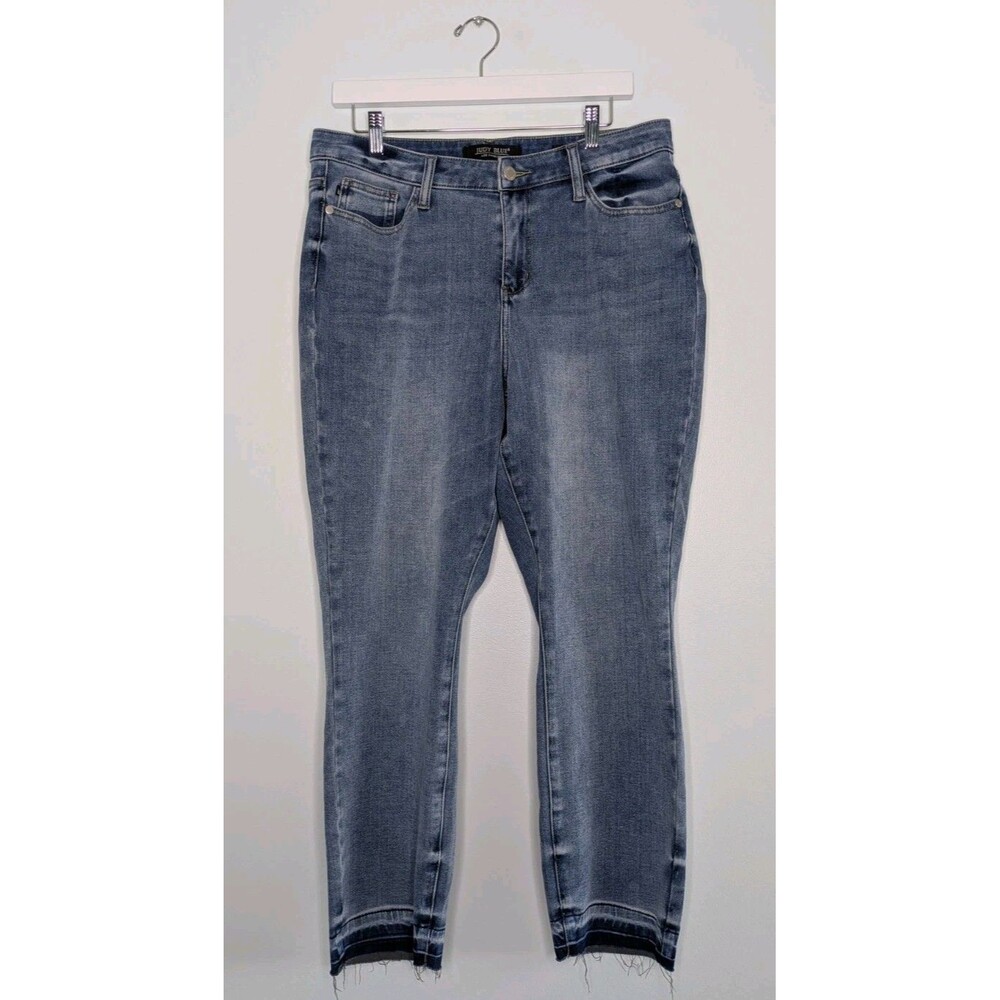 Judy Blue Women's Boyfriend Jeans Size 11/30 Medium Wash Style JB88208